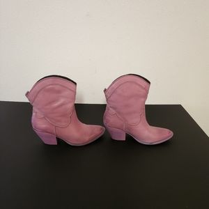Pink/lavender distressed spray paint look cowgirl boots